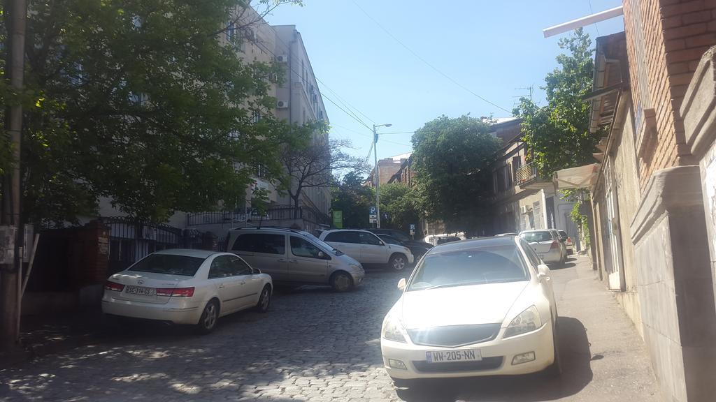 Dream House In The Center Of Tbilisi Hotel Bagian luar foto