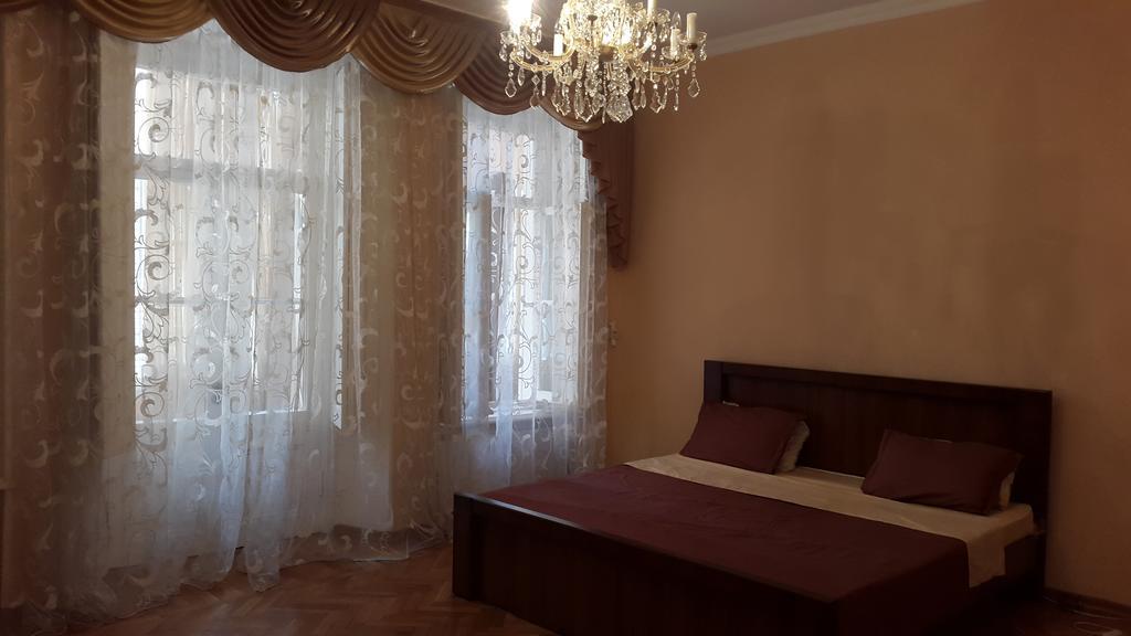 Dream House In The Center Of Tbilisi Hotel Bagian luar foto